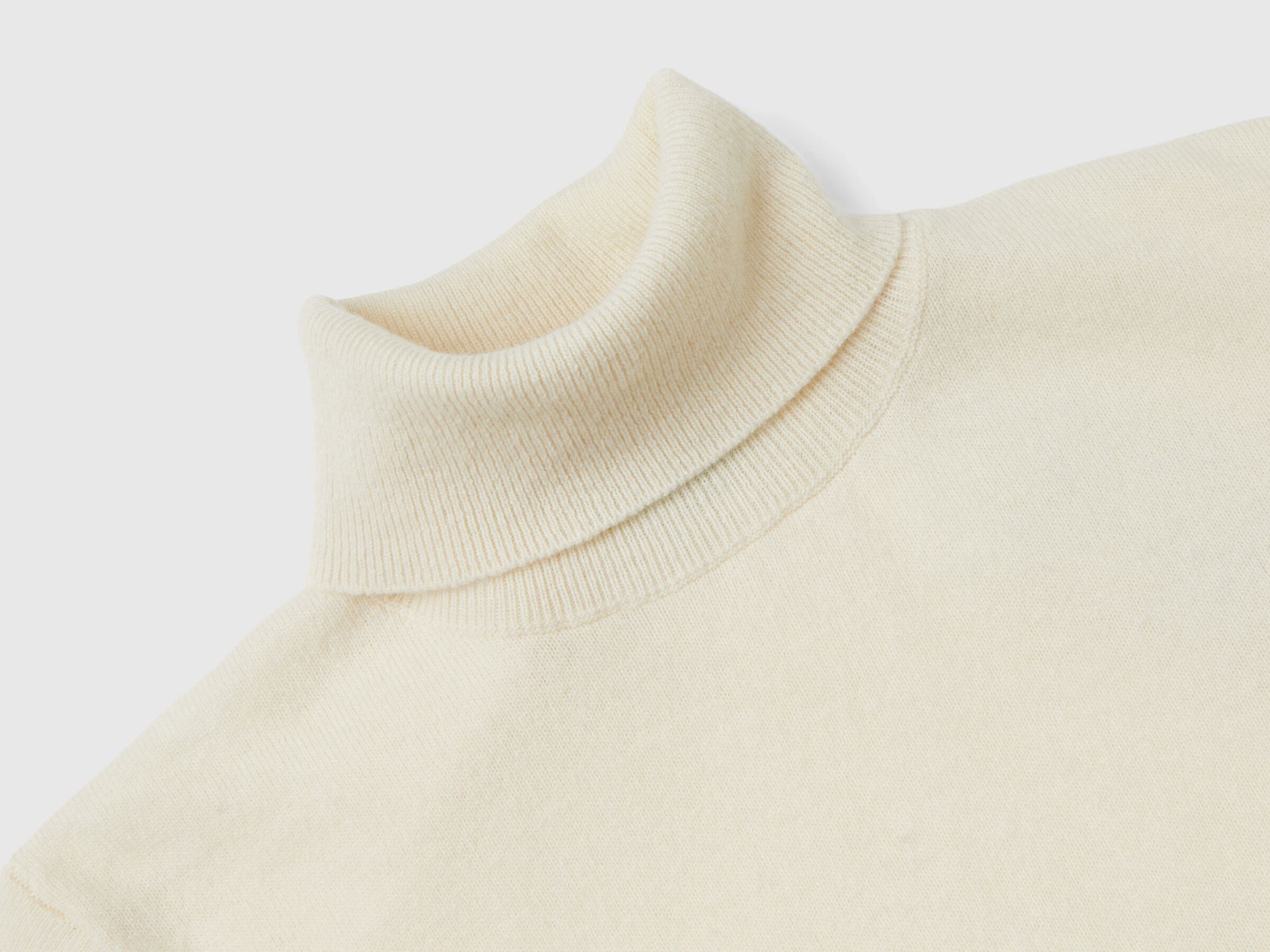 TURTLE NECK SWEATER Women image number 7